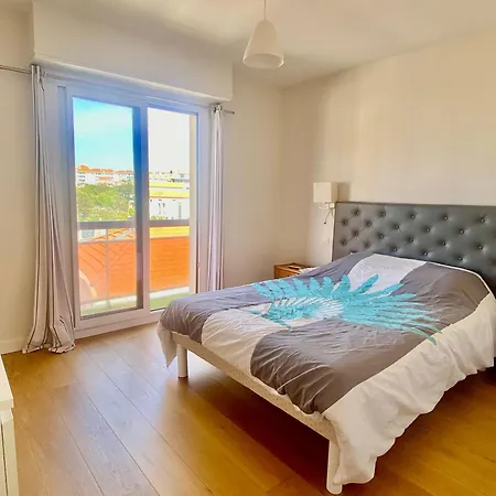 Cozy Apartment, Center, Sea View And Parking Διαμέρισμα Μπιαρίτζ